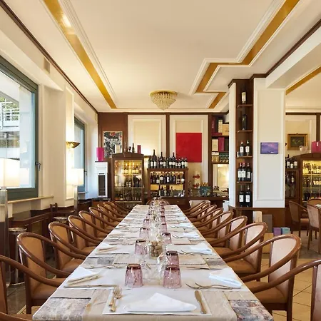 Hotel Civita 3*