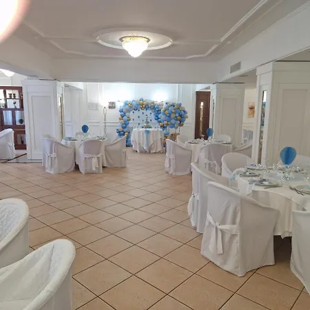 Civita Hotel 3*