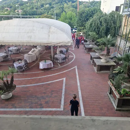 Hotel Civita 3*