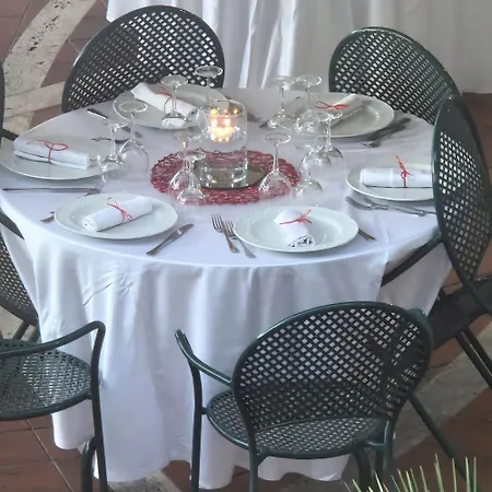 Civita Hotel