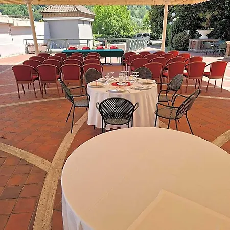Civita Hotel